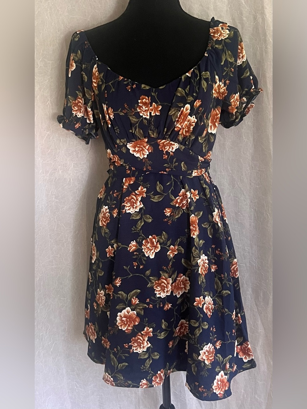 Floral Navy Short-Sleeve tie waist mini dress